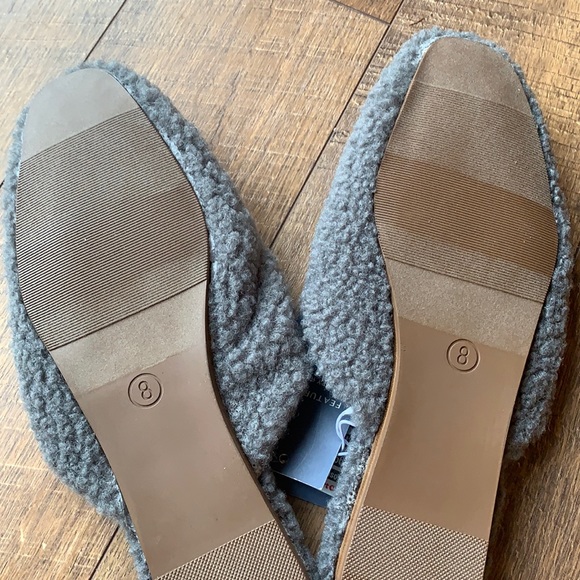 NWT Teddy Mule🍁 - Picture 4 of 4